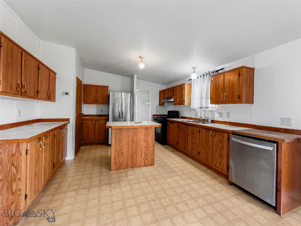 378 Hereford, Belgrade MT 59714