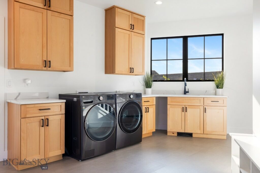 557 St Andrews, Bozeman MT 59715