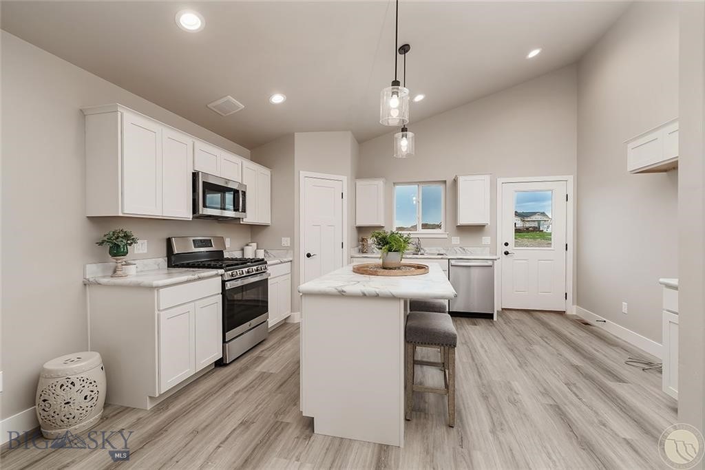 2204 Oriole Drive, Belgrade MT 59714