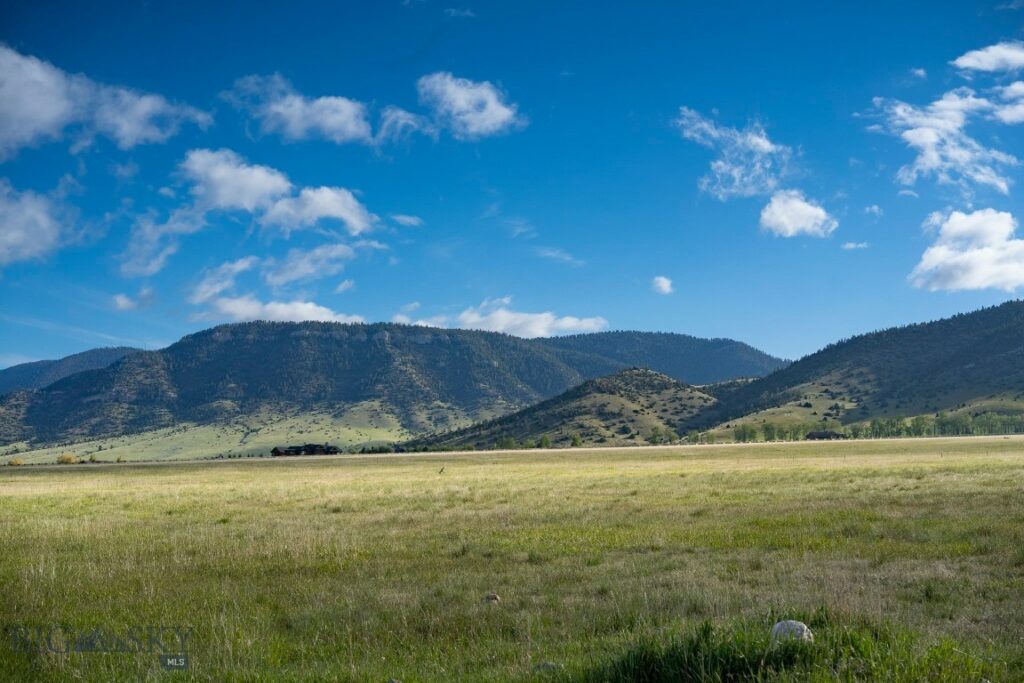 NHN Suce Creek Road, Livingston MT 59047