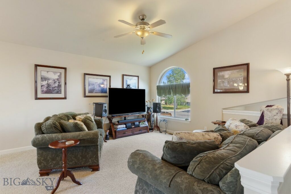 71 Leep Lane, Belgrade MT 59714