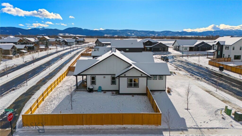 22 Battle Peak Court, Bozeman MT 59718