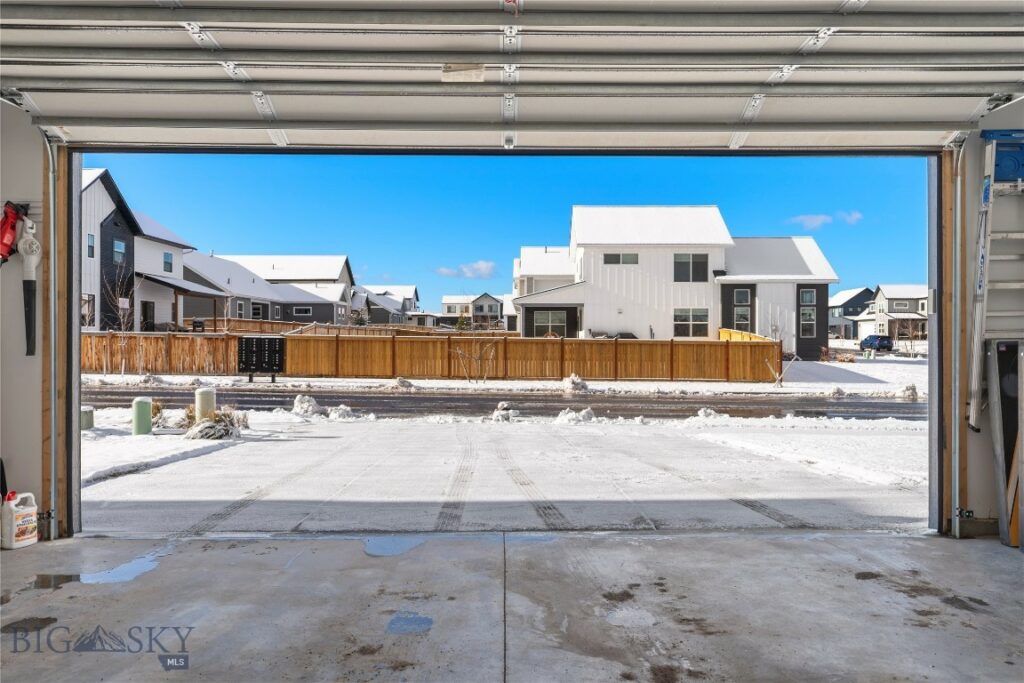 22 Battle Peak Court, Bozeman MT 59718