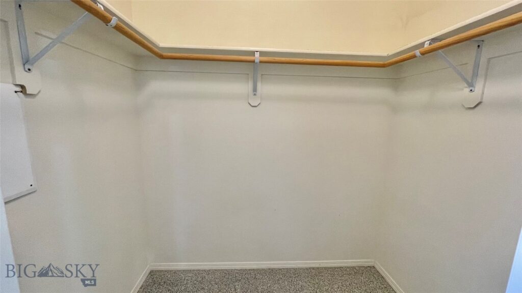 1098 Longbow Lane, Bozeman MT 59718