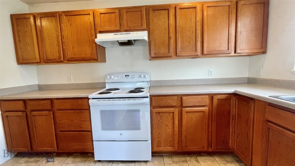 1098 Longbow Lane, Bozeman MT 59718