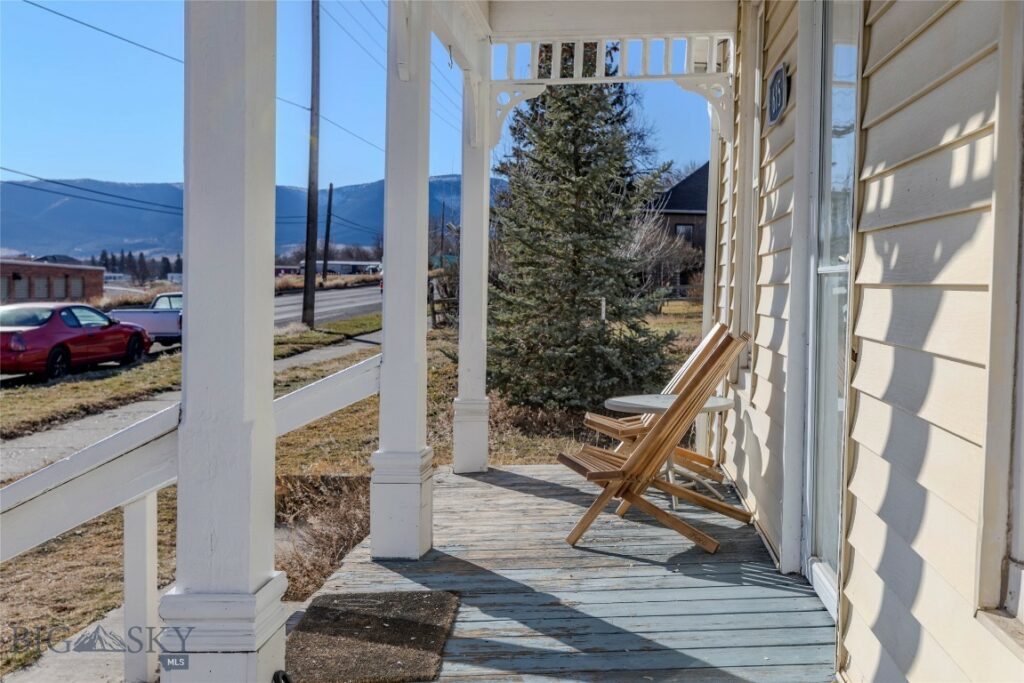 615 E Gallatin, Livingston MT 59047