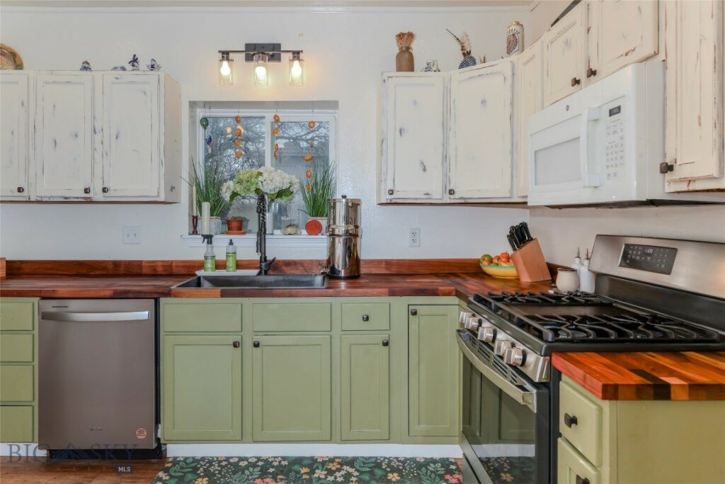 615 E Gallatin, Livingston MT 59047