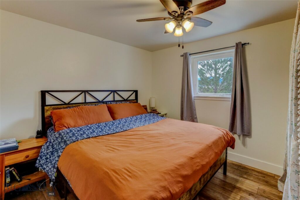 615 E Gallatin, Livingston MT 59047