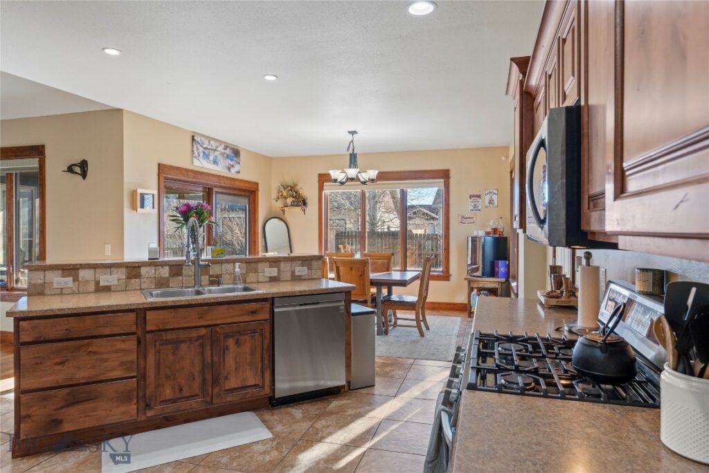 311 Cedar Wood, Bozeman MT 59718