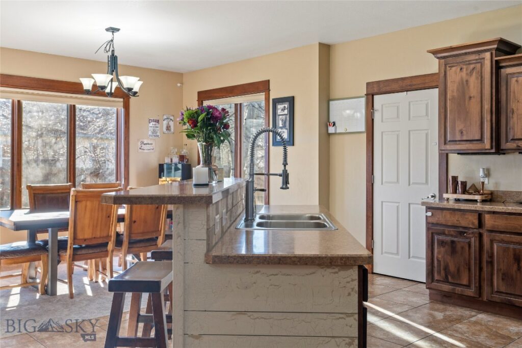 311 Cedar Wood, Bozeman MT 59718