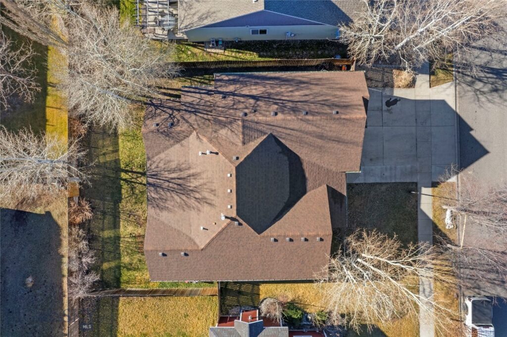 311 Cedar Wood, Bozeman MT 59718