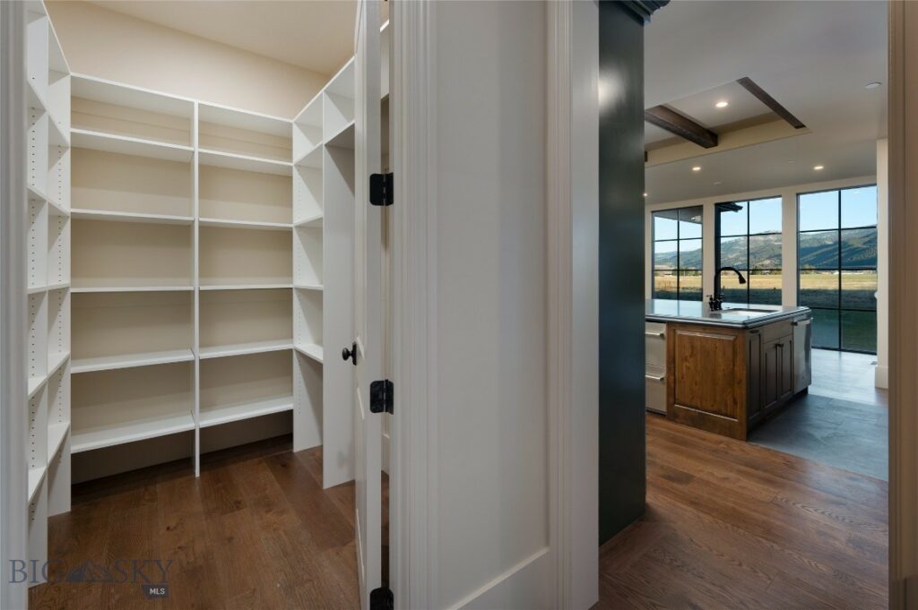 657 Hyalite View Drive, Bozeman MT 59718