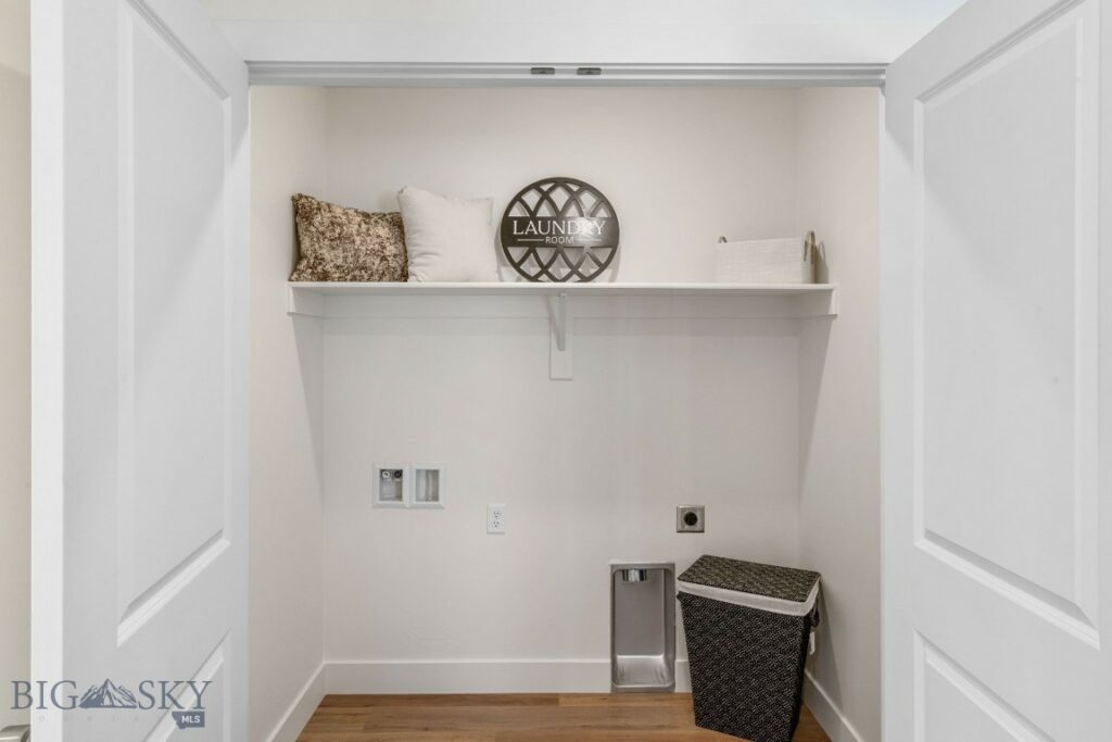 507 Reflector Road, Belgrade MT 59714