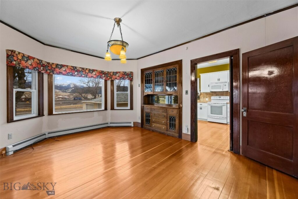 405 N C Street, Livingston MT 59047