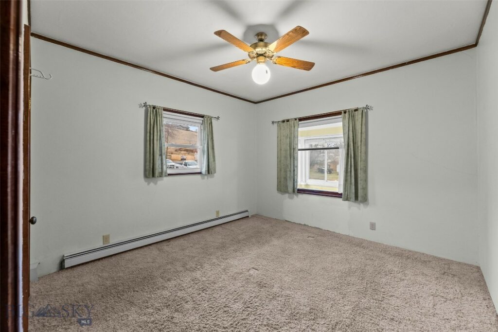 405 N C Street, Livingston MT 59047