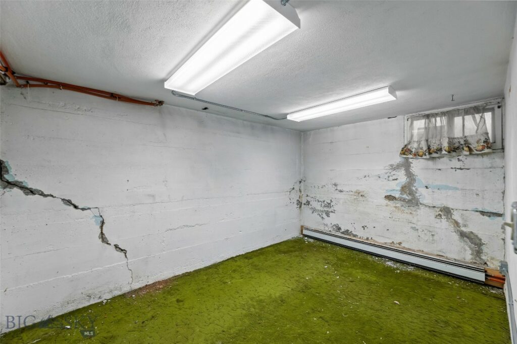 405 N C Street, Livingston MT 59047