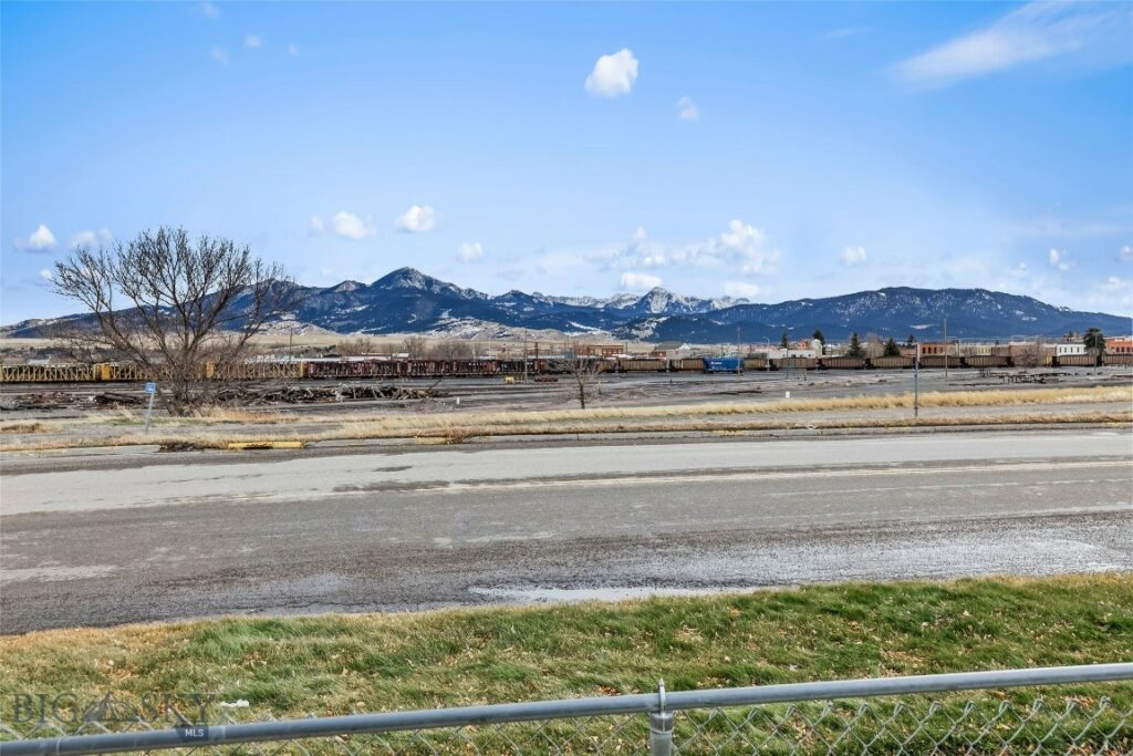 405 N C Street, Livingston MT 59047