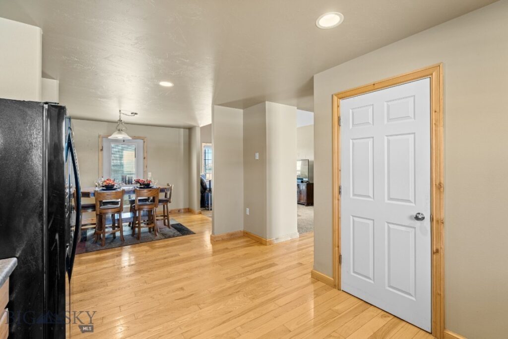 375 Mactavish Lane, Belgrade MT 59714