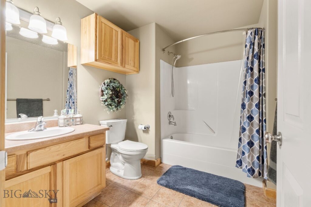 375 Mactavish Lane, Belgrade MT 59714