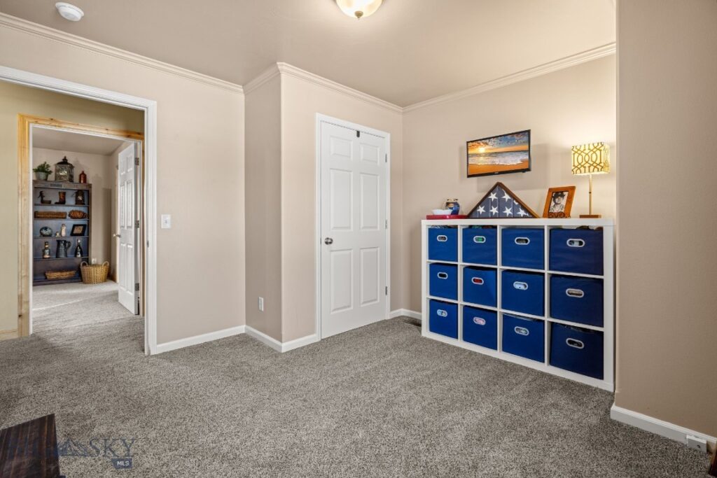 375 Mactavish Lane, Belgrade MT 59714