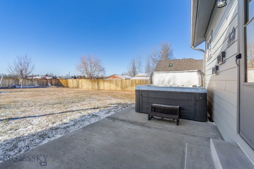 375 Mactavish Lane, Belgrade MT 59714