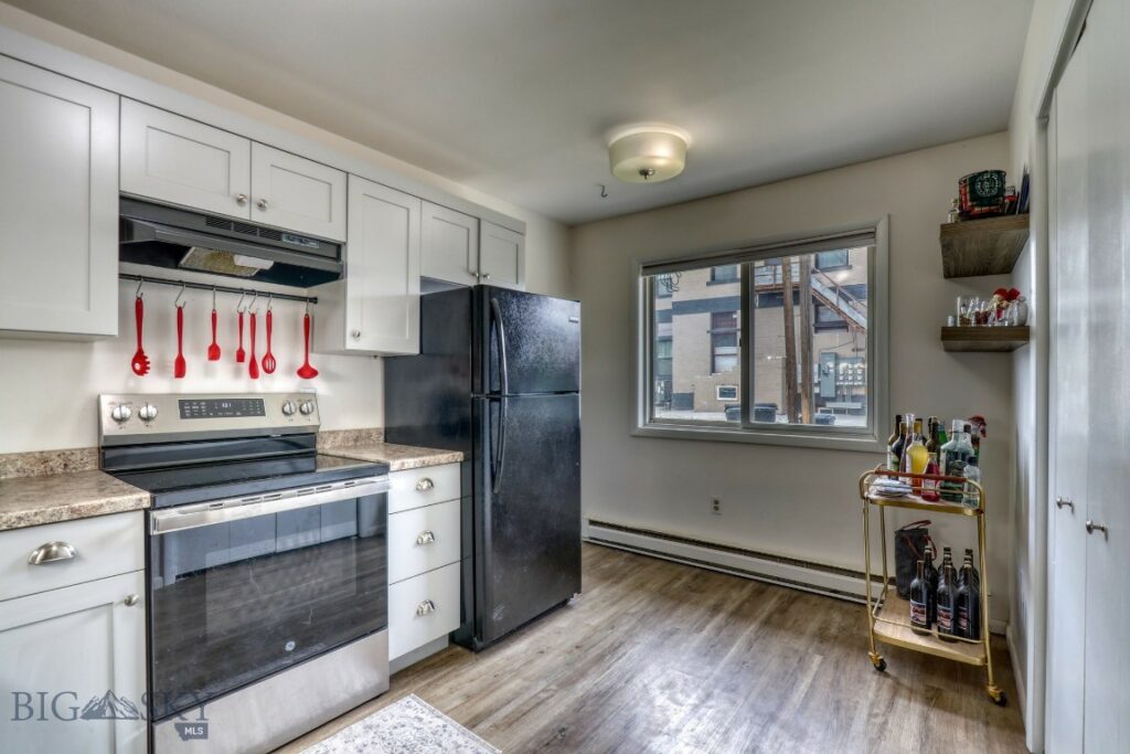 105 N Yellowstone, Livingston MT 59047