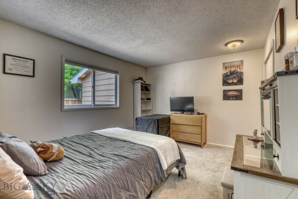 105 N Yellowstone, Livingston MT 59047