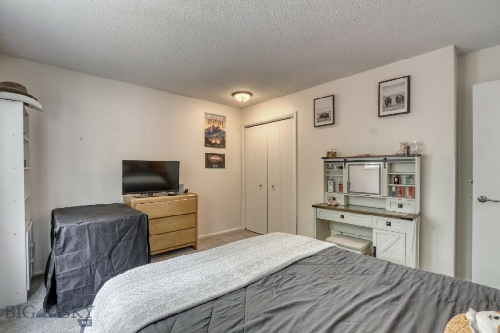 105 N Yellowstone, Livingston MT 59047