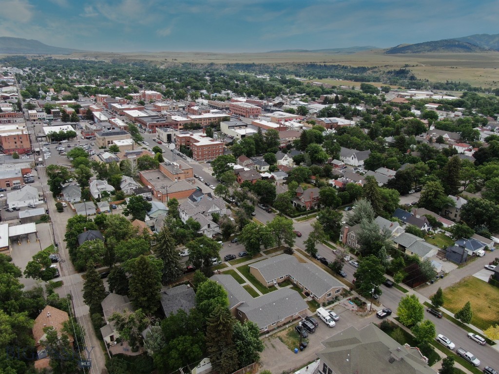 105 N Yellowstone, Livingston MT 59047