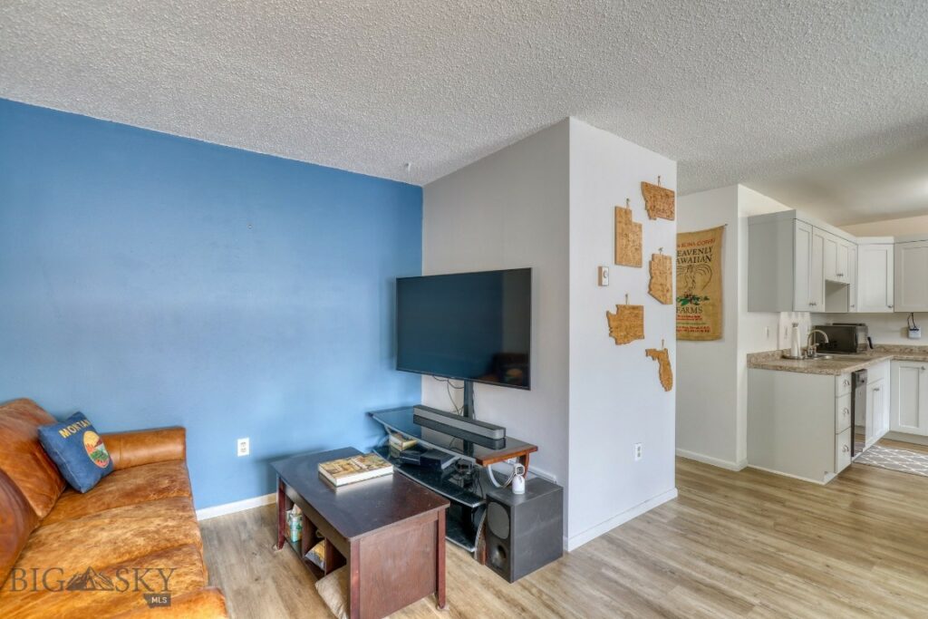 105 N Yellowstone, Livingston MT 59047