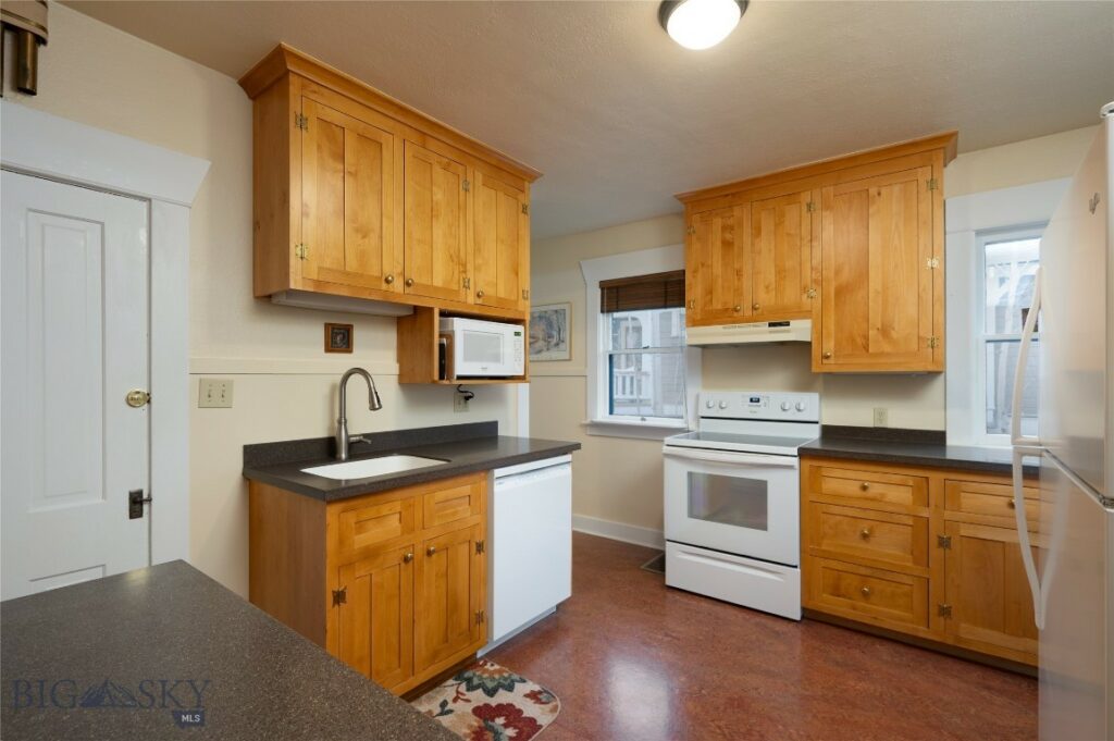 801 S 6th Ave, Bozeman MT 59715