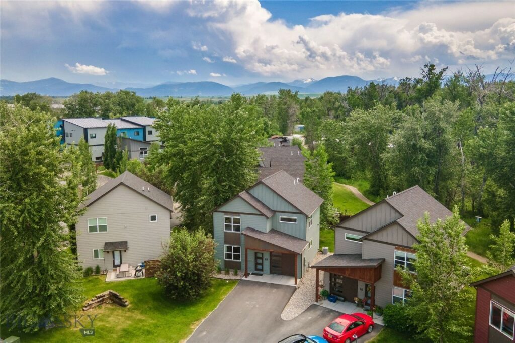 26 Locomotive Loop, Bozeman MT 59718