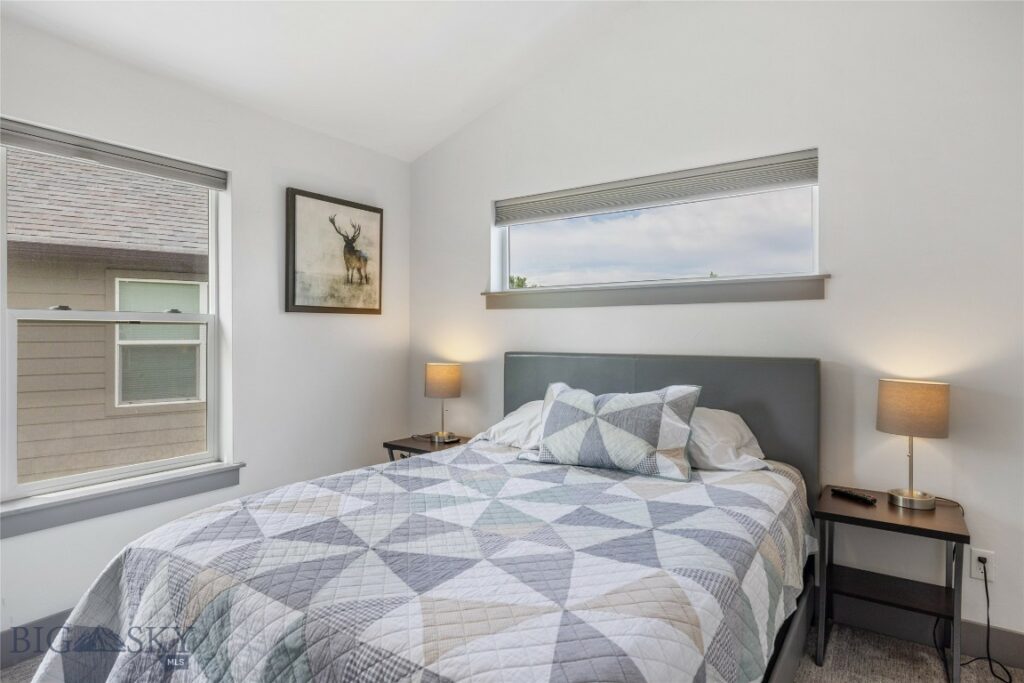 26 Locomotive Loop, Bozeman MT 59718