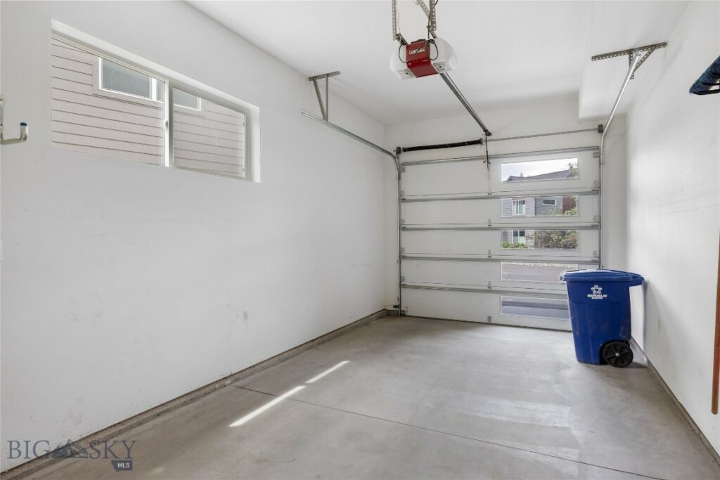 26 Locomotive Loop, Bozeman MT 59718