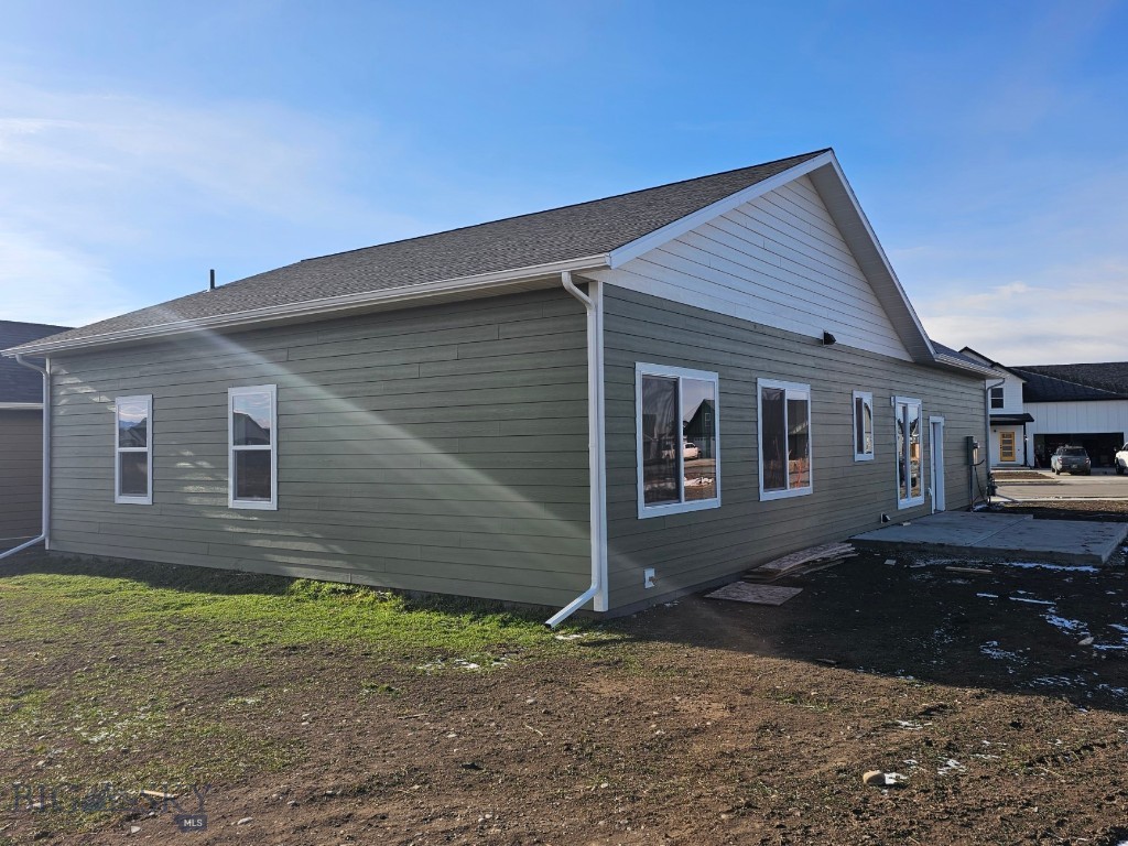 1112 Falcon Ridge Boulevard, Belgrade MT 59714