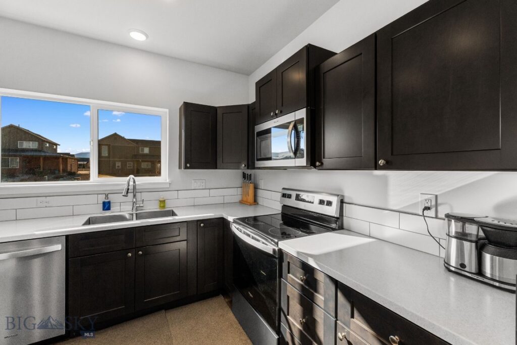 8 N Eldorado Avenue, Bozeman MT 59718