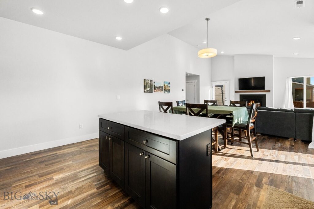 8 N Eldorado Avenue, Bozeman MT 59718