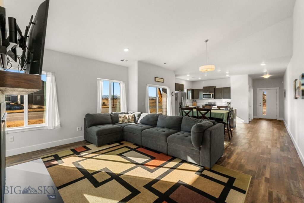 8 N Eldorado Avenue, Bozeman MT 59718