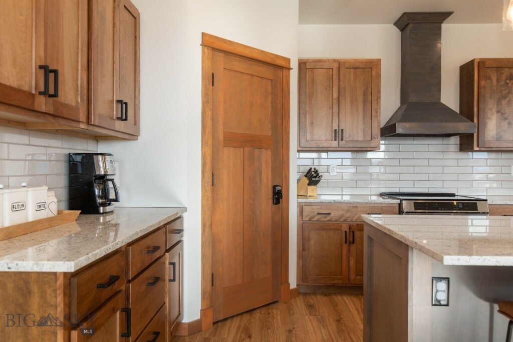 610 Spaniel Lane, Belgrade MT 59714