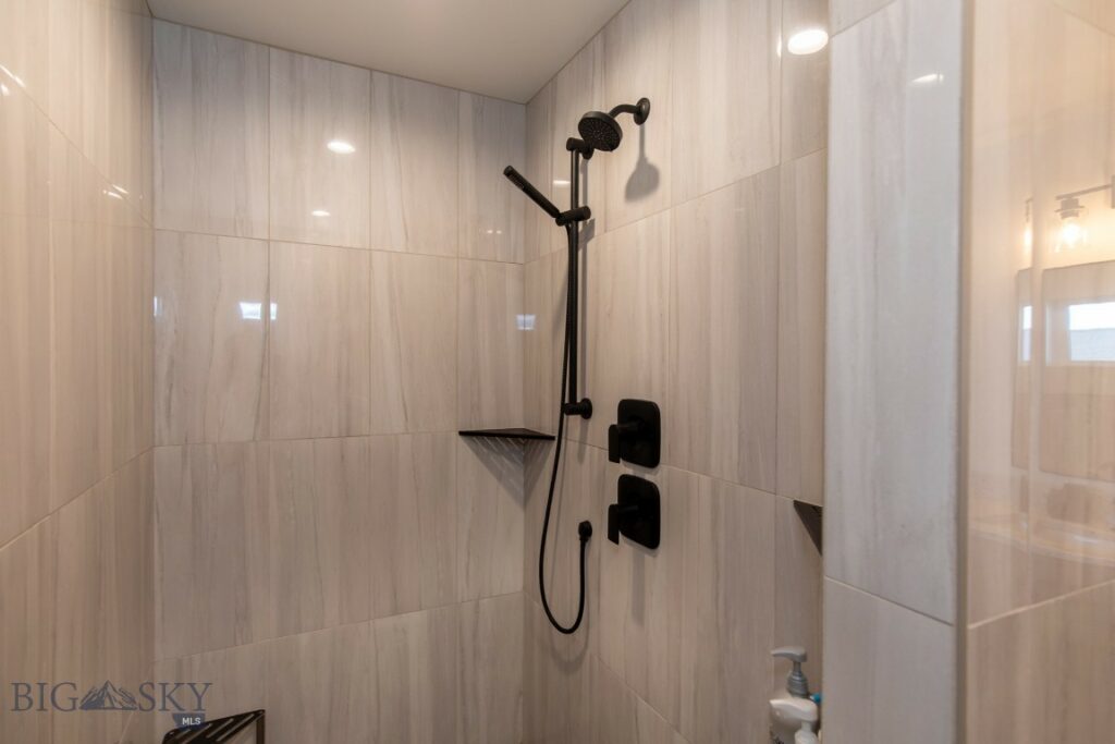 610 Spaniel Lane, Belgrade MT 59714