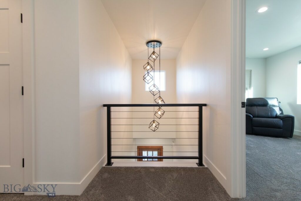 610 Spaniel Lane, Belgrade MT 59714