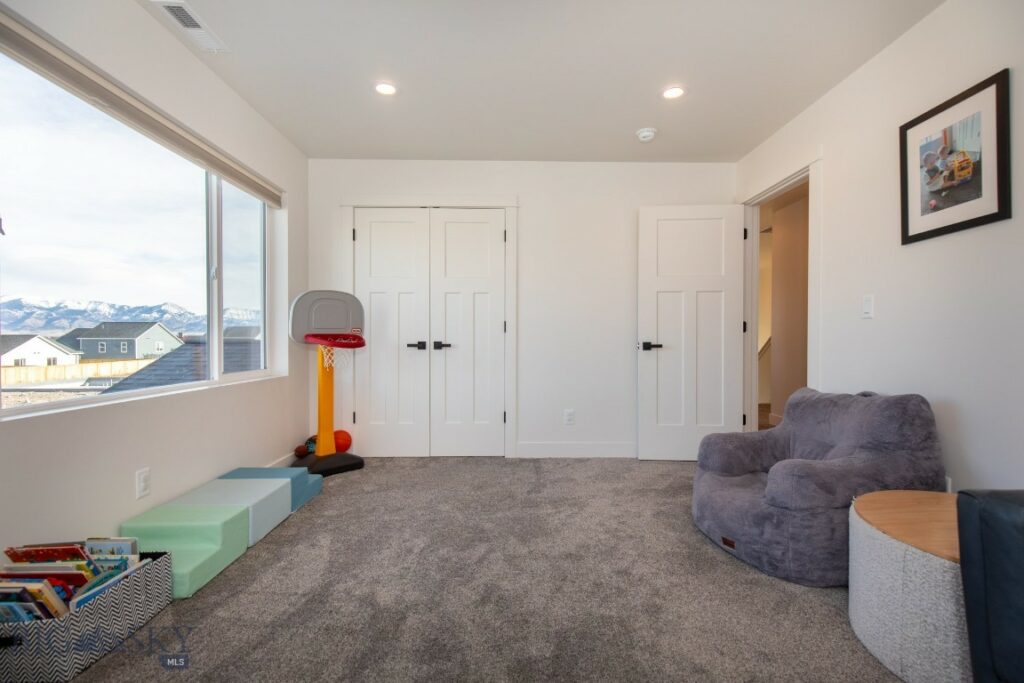 610 Spaniel Lane, Belgrade MT 59714