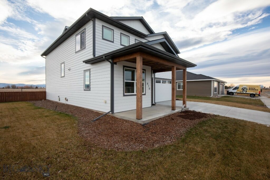 610 Spaniel Lane, Belgrade MT 59714