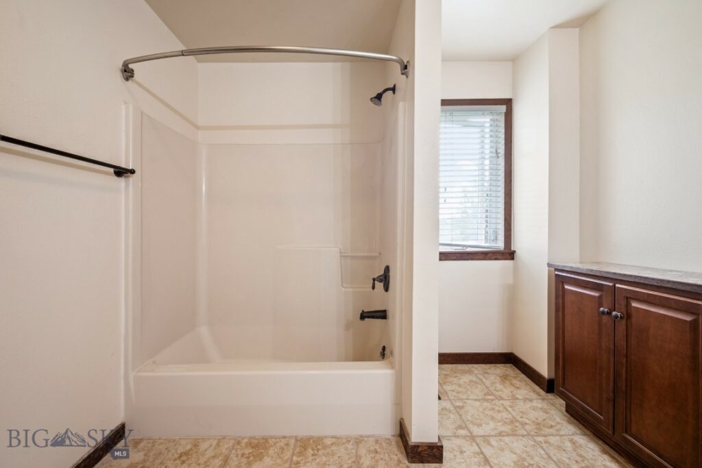 174 Valley Grove Drive, Bozeman MT 59718