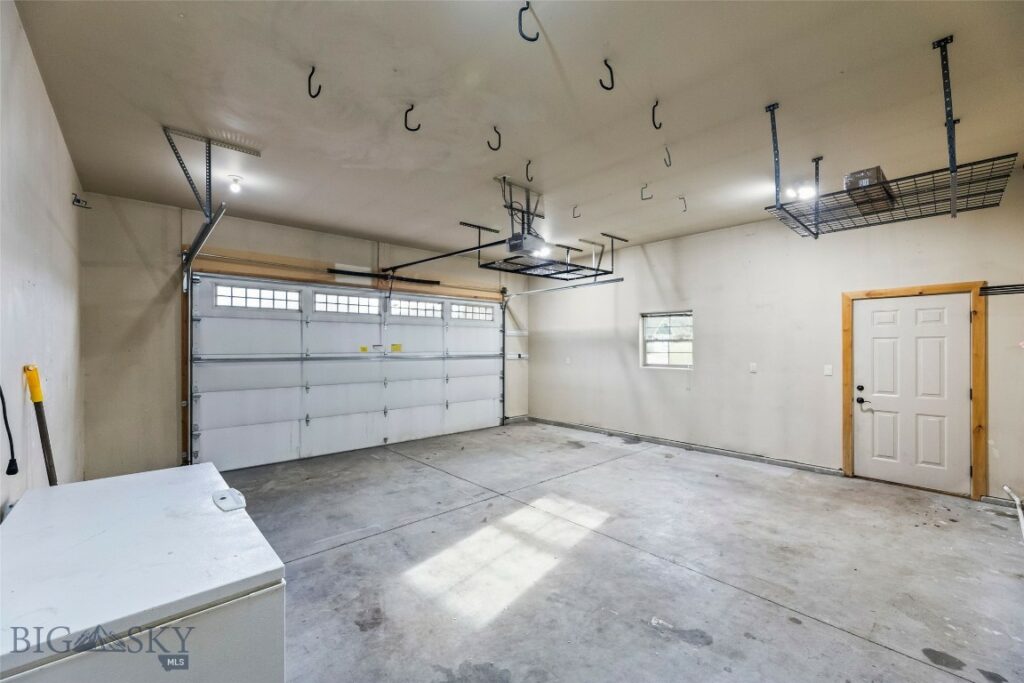 1205 New Holland Drive, Bozeman MT 59718