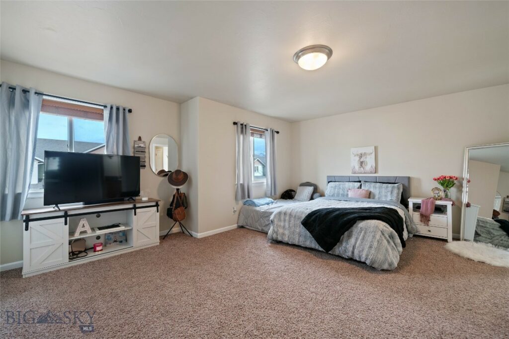 3206 Warbler Way, Bozeman MT 59718