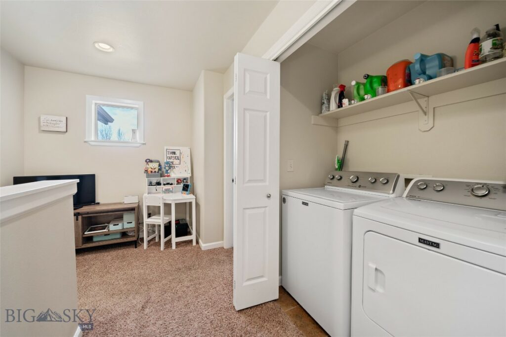 3206 Warbler Way, Bozeman MT 59718