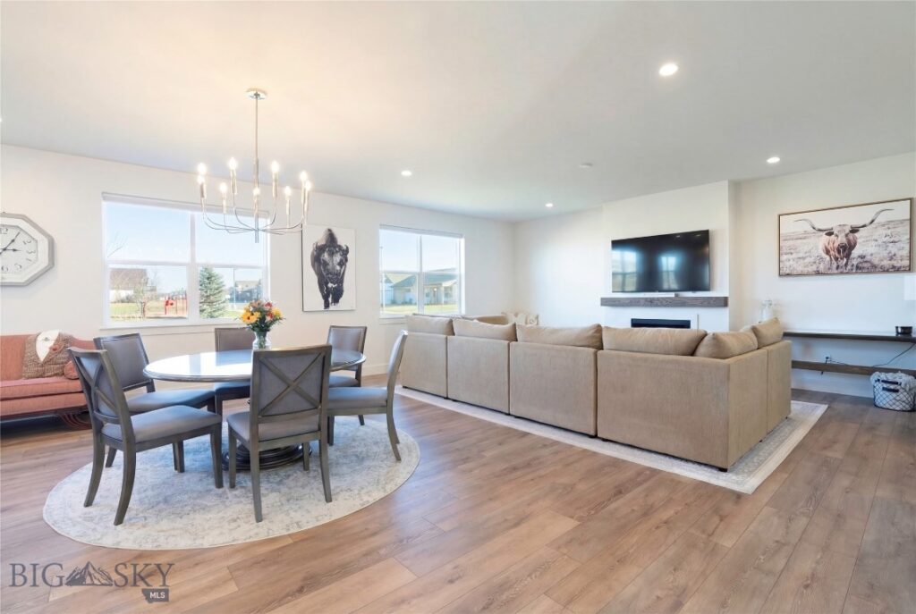 18 Arrow Peak Court, Bozeman MT 59718