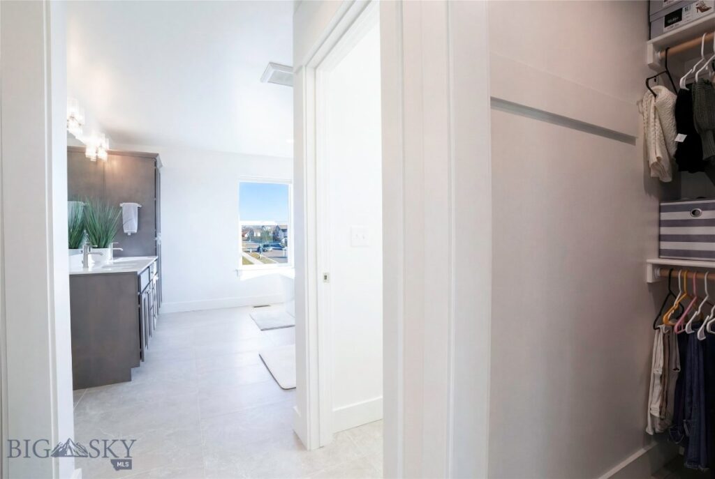 18 Arrow Peak Court, Bozeman MT 59718