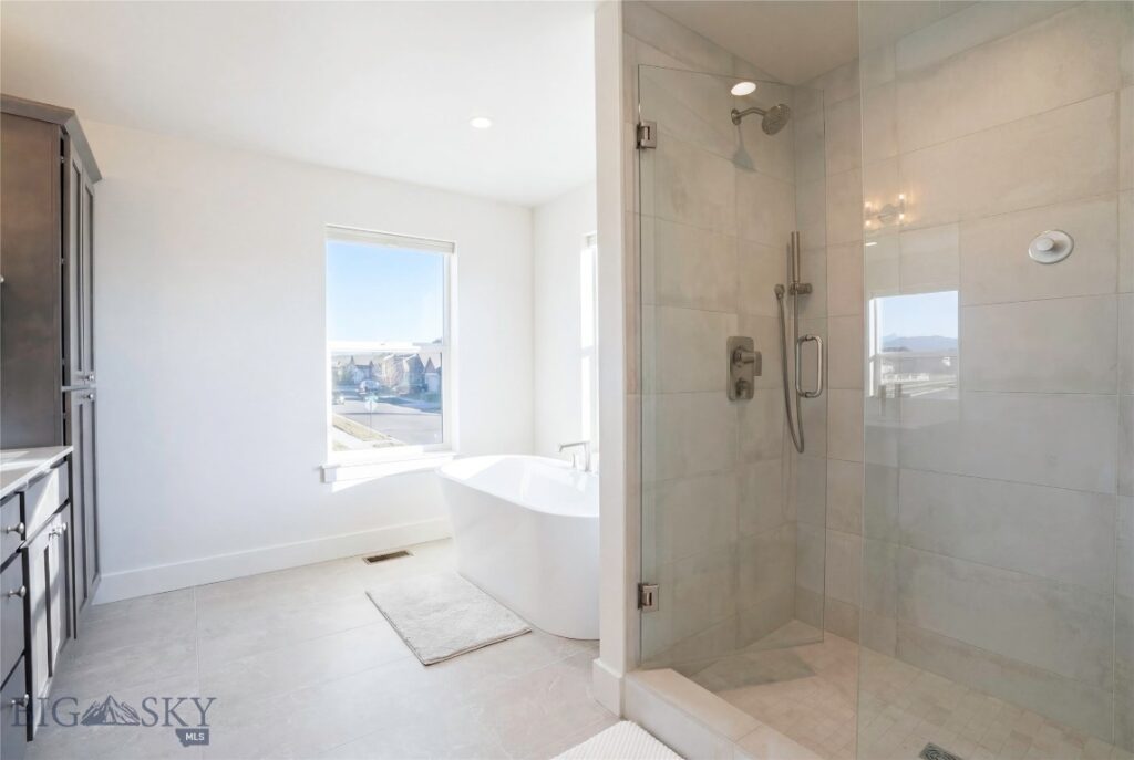 18 Arrow Peak Court, Bozeman MT 59718